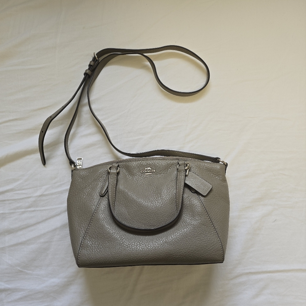 NWT Coach Mini Kelsey Satchel - Fog Leather